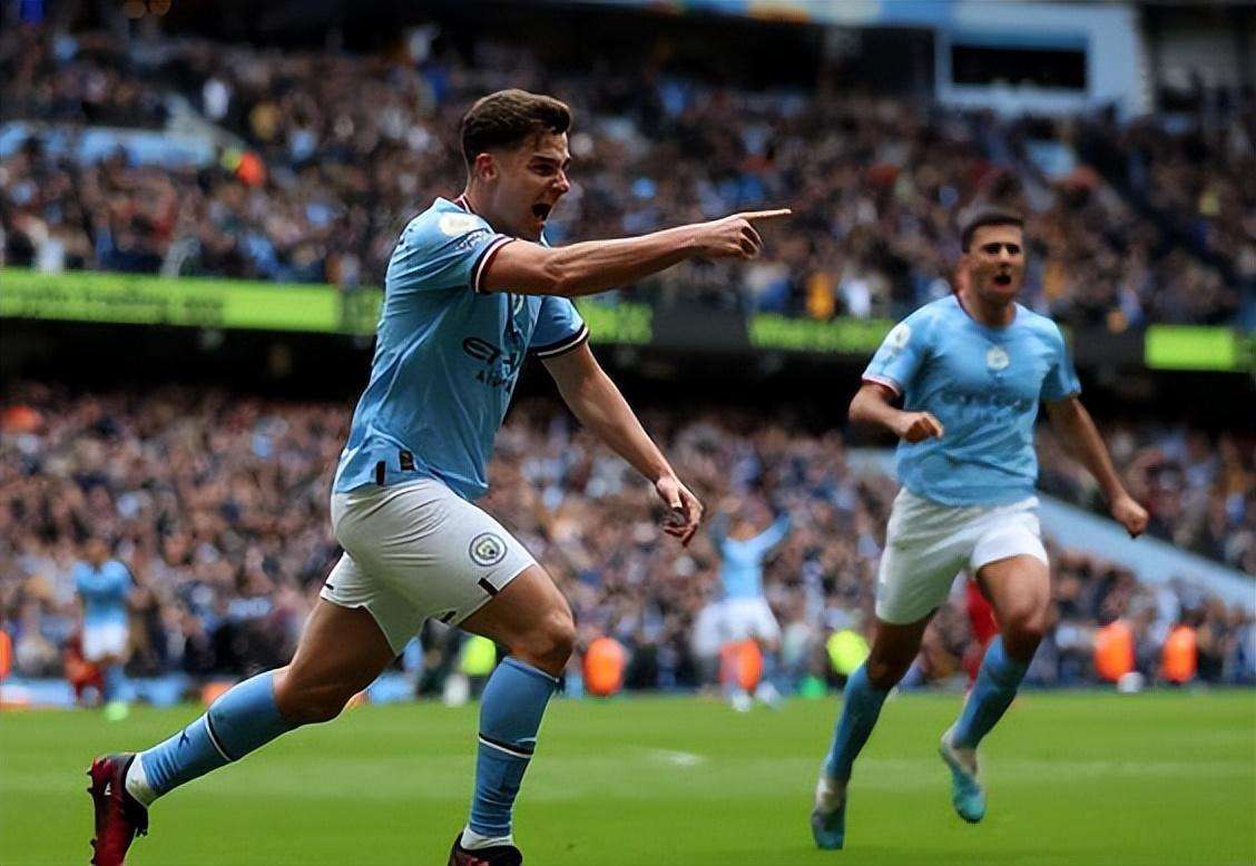 利物浦快节奏打法极具观赏性（利物浦快节奏踢法观赏性十足）