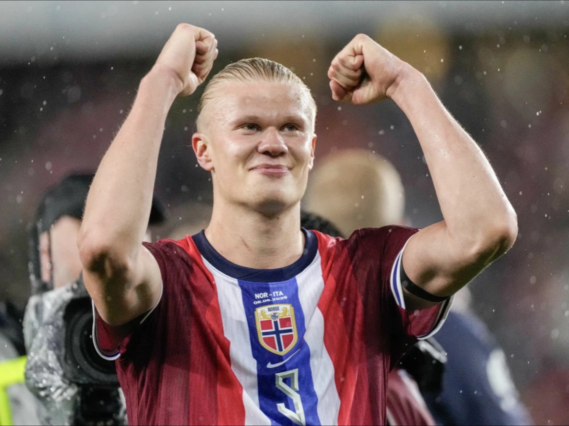 切尔西客战伯恩茅斯首发：帕尔默回归，加纳乔PK塞梅尼奥