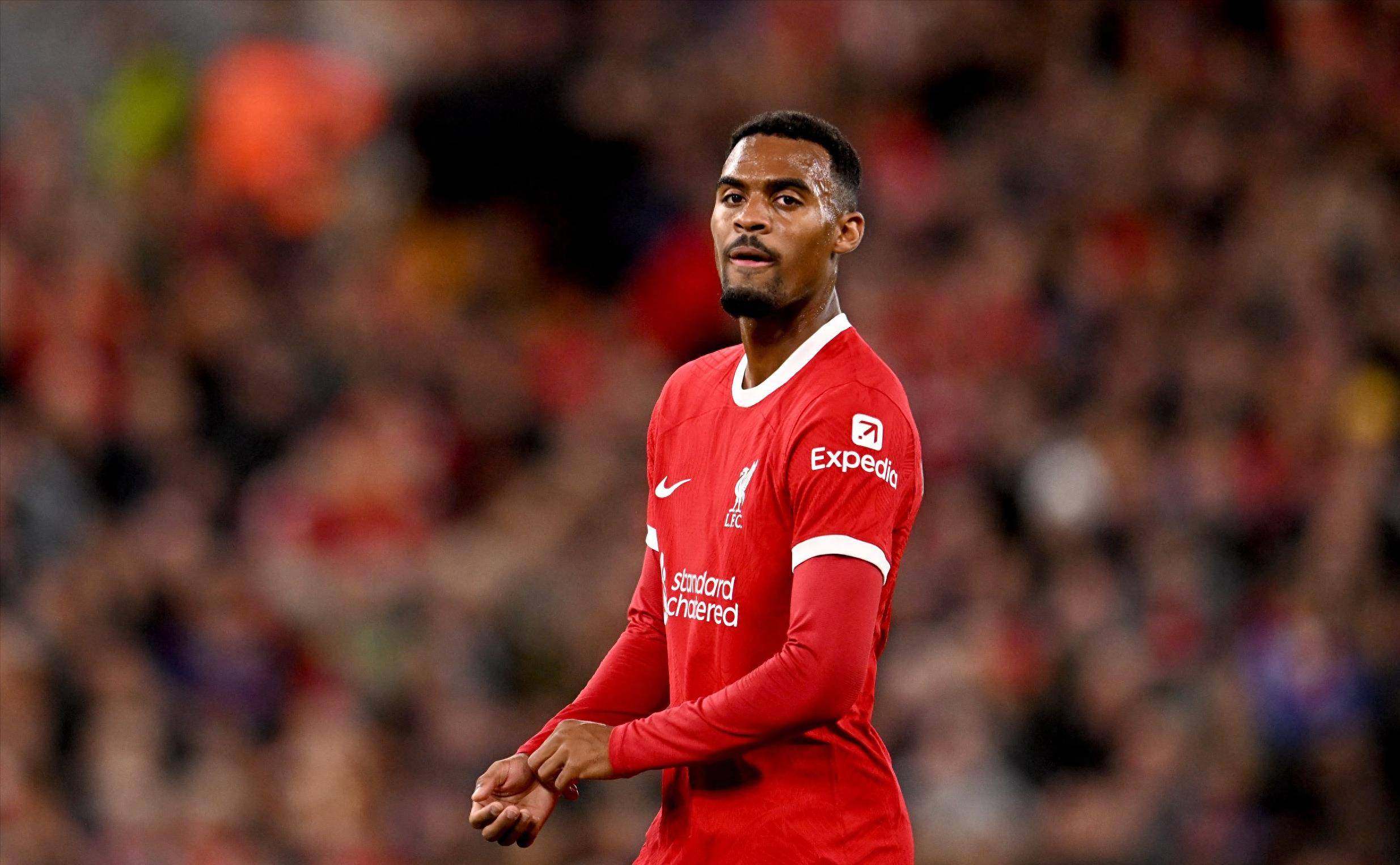 阿根廷联赛冠军队国脚外援已跟国安完成新合同签约！鲁能曾多次求购他遭拒，曾是国家队主力