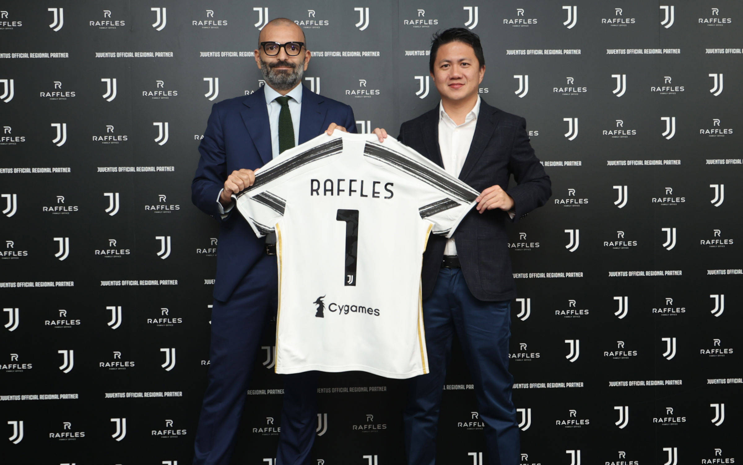 英超赛场亮点：利物浦逆转曼联,（英超焦点：利物浦逆转曼联）