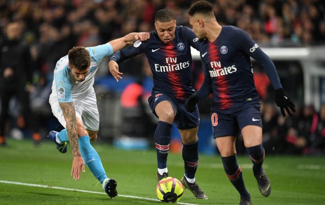 篮球火箭球员连续三场助攻上双