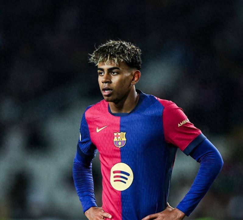 足球报：邵佳一确认当选中国国家队新任主帅！（足球报：邵佳一已确定出任中国国家队新任主教练）