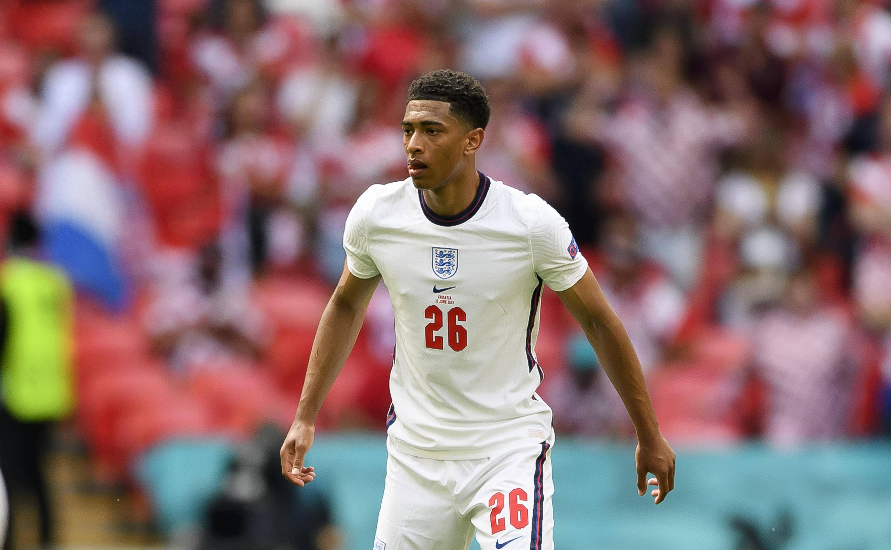 补强锋线，TA：维拉正在探讨引进格雷米奥前锋阿利松的交易（维拉为补强锋线，正与格雷米奥商谈阿利松转会）