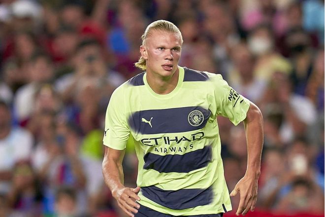 陈婉婷：24年没报名参加女足主帅竞选；被停赛因对集训有看法（陈婉婷：2024年未报名竞选女足主帅，因对集训意见遭停赛）