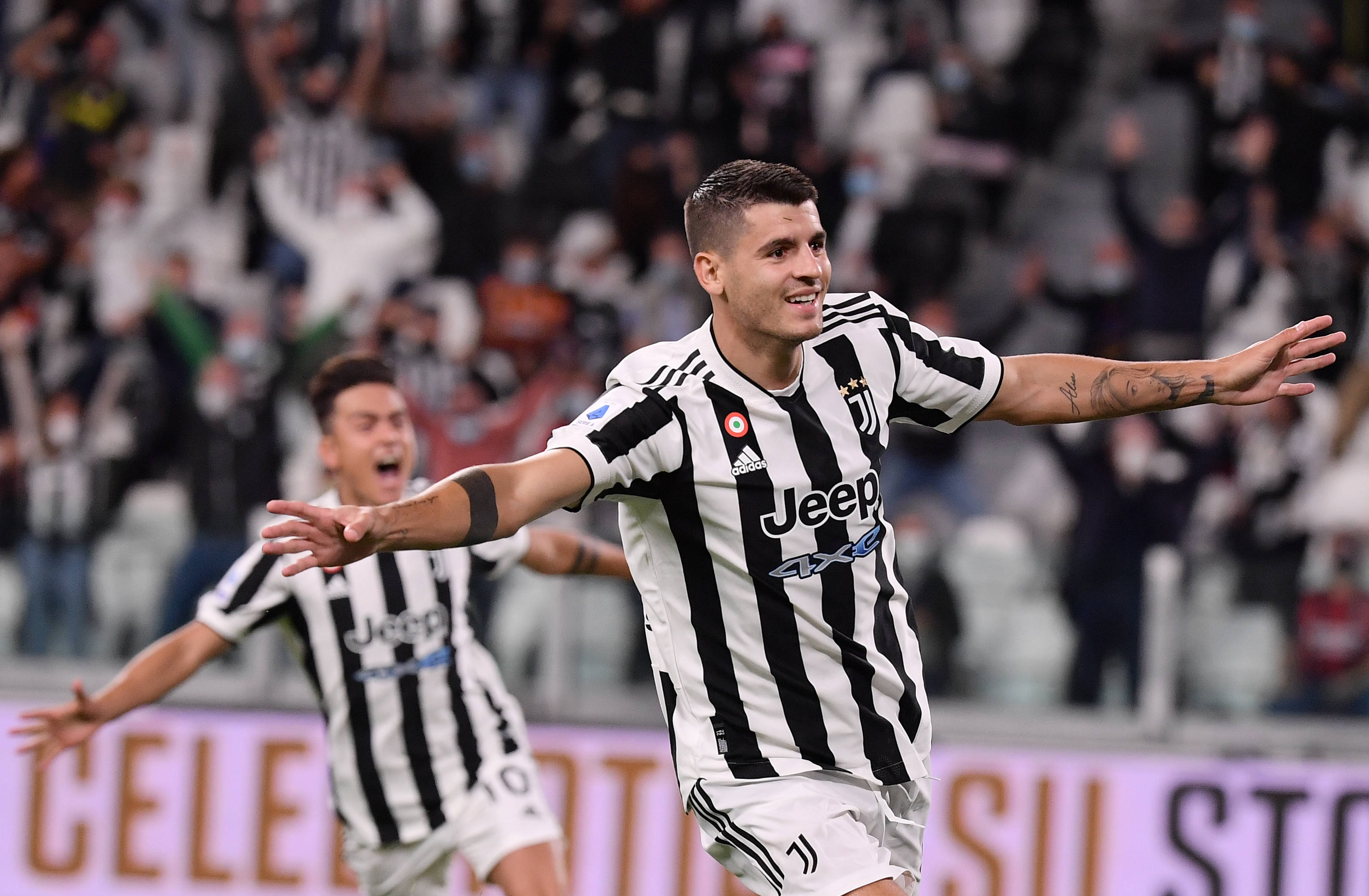 拜仁、国米告负，阿森纳成本赛季欧冠唯一仍保持全胜的球队（拜仁、国米相继输球，阿森纳成欧冠本赛季唯一全胜队）