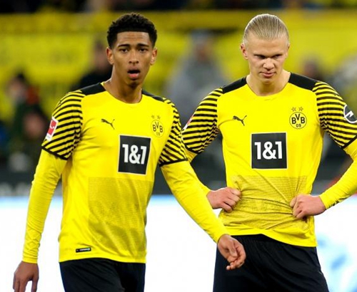 利物浦矛盾公开化！利物浦3-3遭保级队绝平 赛后萨拉赫炮轰球队（利物浦内讧显现：3-3被保级队压哨扳平，萨拉赫赛后怒斥球队）