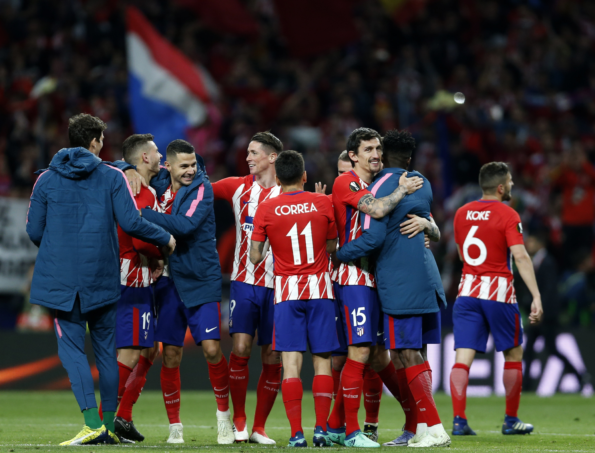 阿斯：科纳特今晚面对四重压力：皇马、球迷、斯洛特和姆巴佩（阿斯报：科纳特今夜四面承压，来自皇马、球迷、斯洛特与姆巴佩）